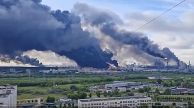 A refinery in Moscow burns after a Ukrainian drone strike, June 2026 (Russian social media)