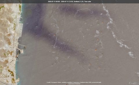Throngs of ships at anchor off Fujairah, July 2026 (Sentinel-2 / ESA)