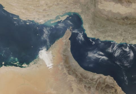 Clear day in the Strait of Hormuz, Sept. 27 (NASA)