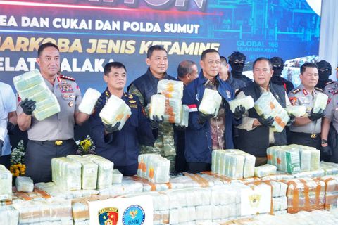Global 168 bust