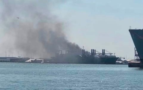 fire on cargo ship Baltimore