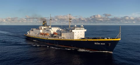 Training ship Golden Bear