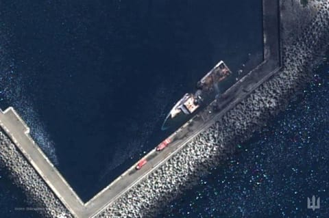 sunk Russian patrol boat