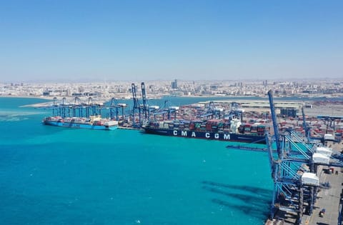 Saudi Arabia container terminal
