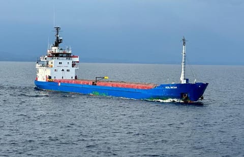 cargo ship Alfa Watan