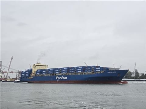 Korean containership completing NSR passage