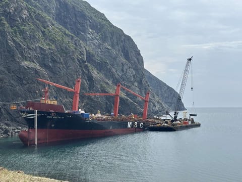 wreck removal Canada MSC Baltic III