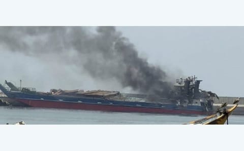 damaged vessel in Yemen