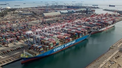 containerships docked in Long Beach