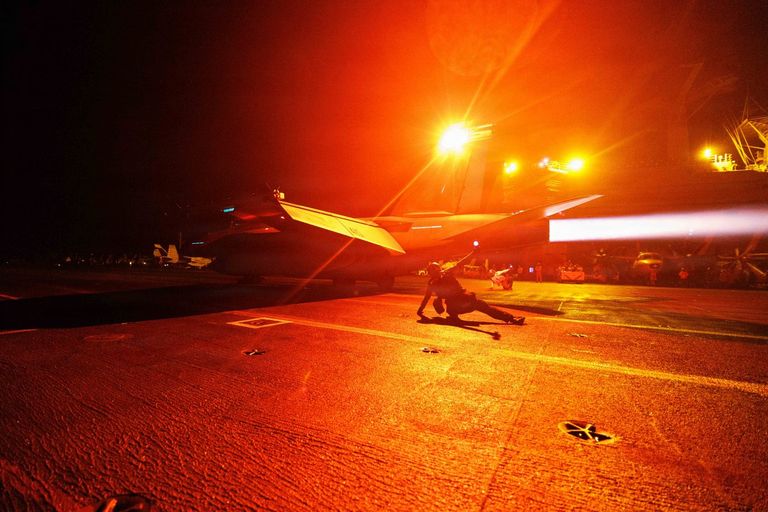 Flight operations aboard USS George H.W. Bush, July 15 (USN)