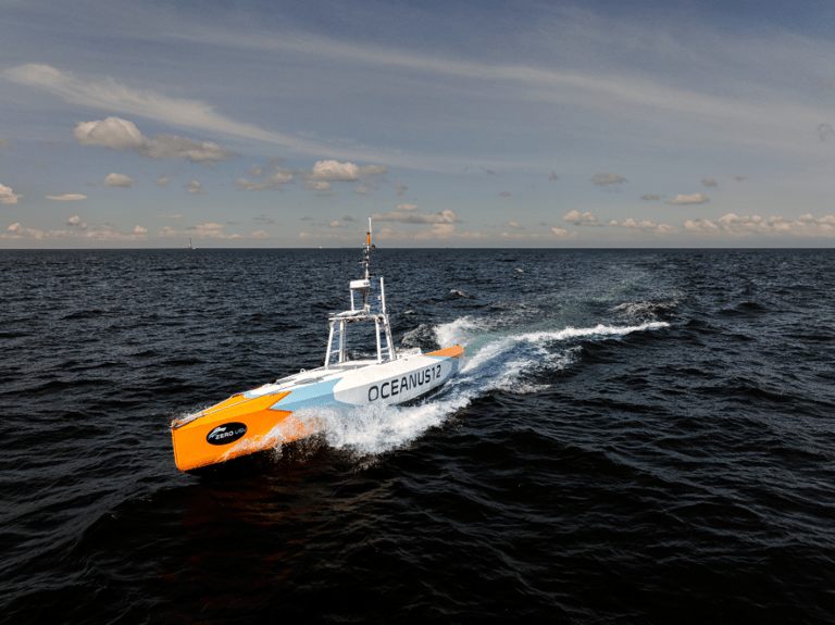 ZeroUSV Achieves World First with Autonomous Deployment of Oshen C-Star Surface Drones from Oceanus12