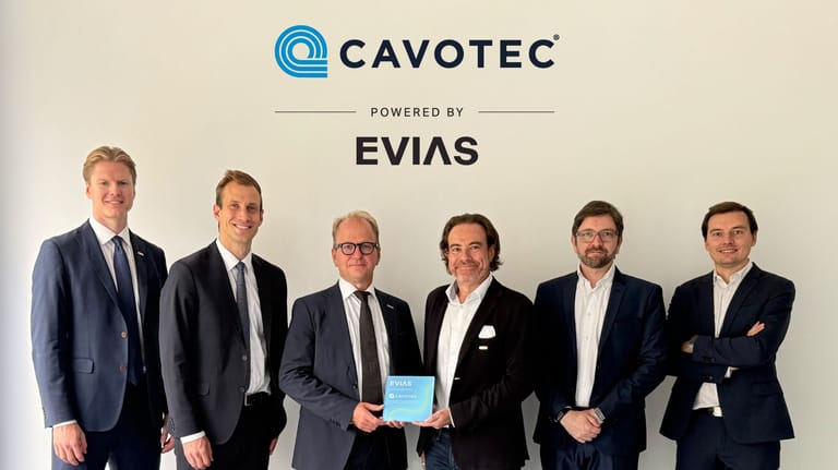 Cavotec and EVIAS Enter Exclusive Partnership to Revolutionise Charging of E-Vehicles in Ports