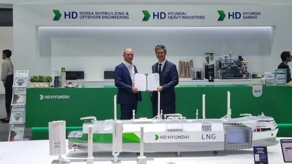 ABS Approves HD HHI and HD KSOE Design for Bunker Vessel Capable of Supplying Ammonia Fuel
