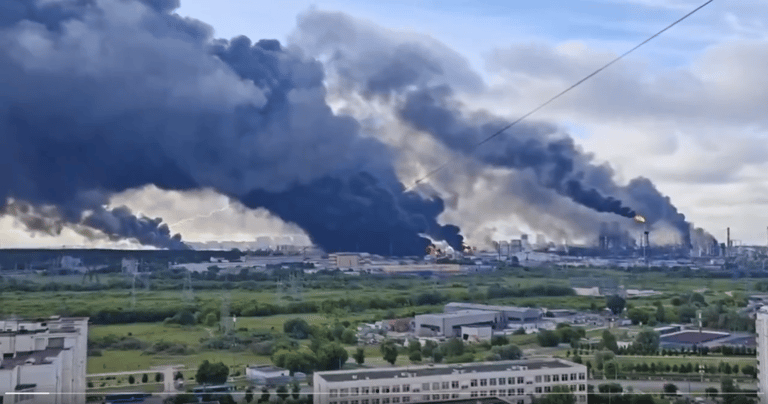 A refinery in Moscow burns after a Ukrainian drone strike, June 2026 (Russian social media)