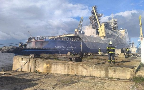 fire on icebreaker at shipyard