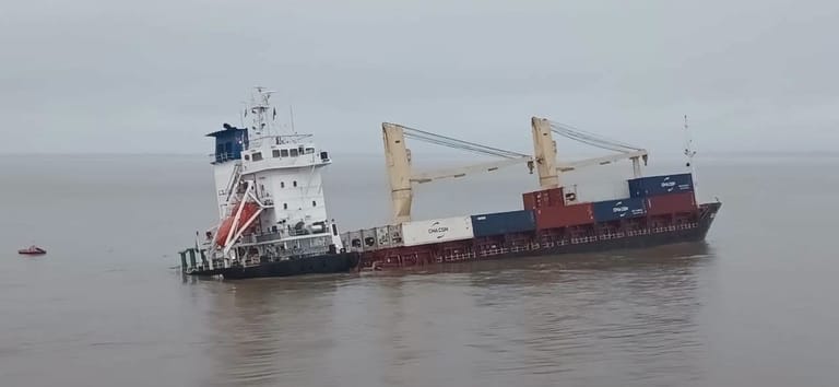 bulker sinking after collision