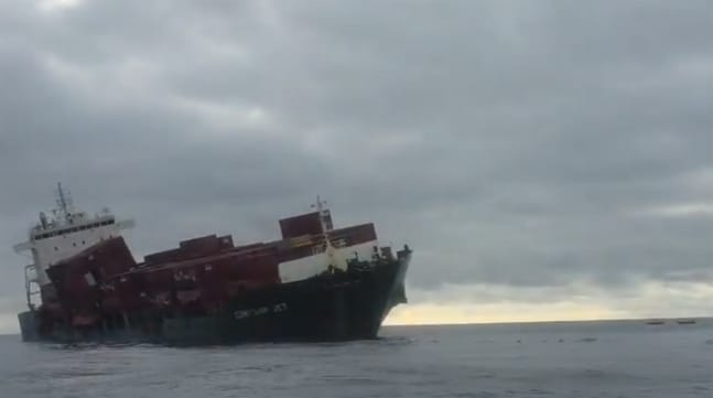 containership attacked and sinking