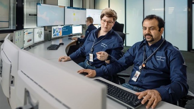 With Expert Insight, specialists at Wärtsilä Expertise Centres support customers by providing proactive advice and recommendations to maintain the operational efficiency of their vessels. © Wärtsilä