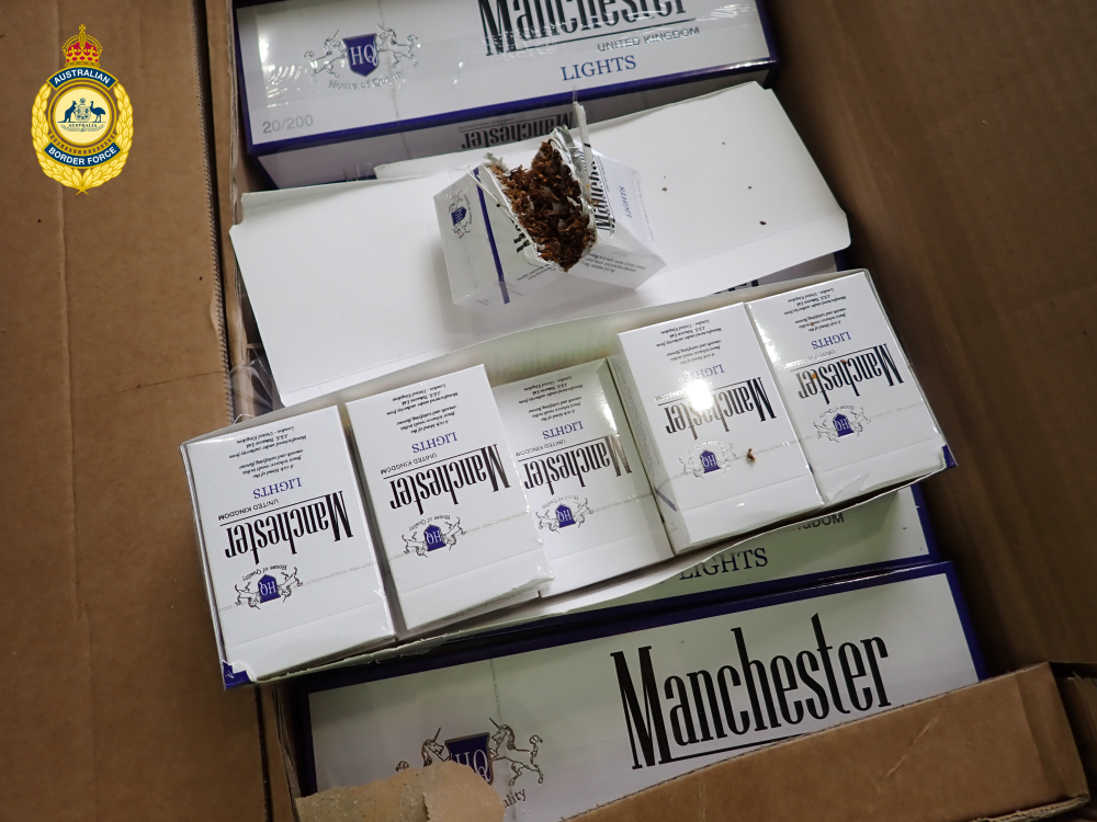 Counterfeit "Manchester" cigarettes (AFP)