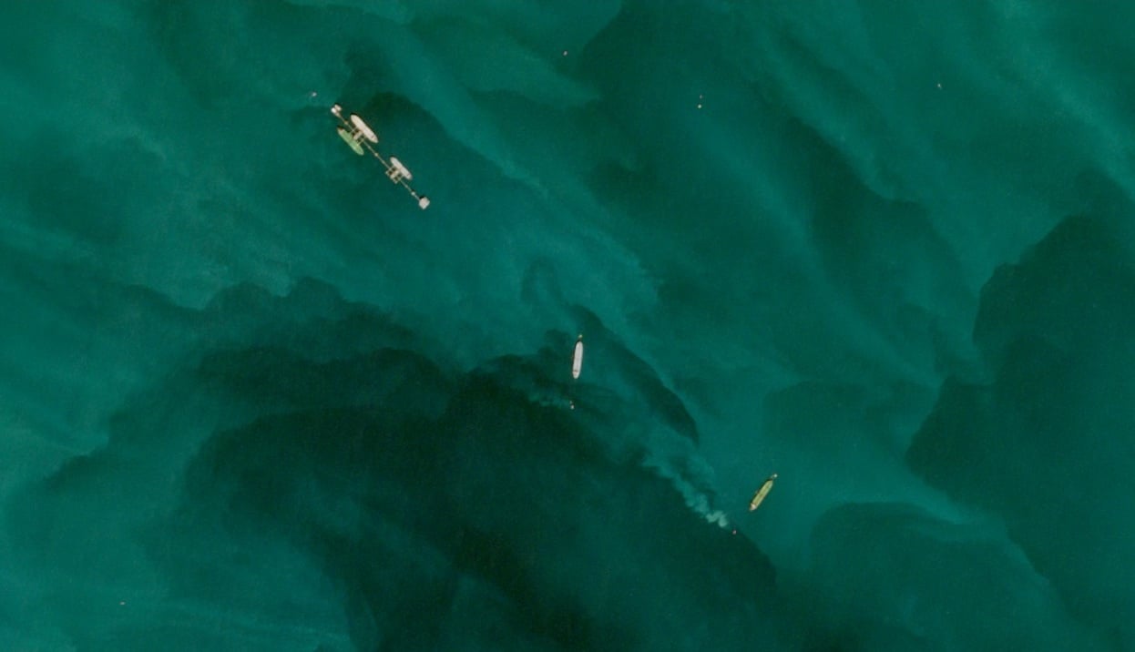 Fire Reported on Tanker off the Coast of Iraq