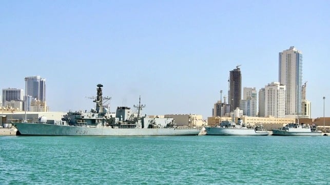 HMS Juffair in livelier days: HMS Argyll with HMS Brocklesby and HMS Shoreham at a newly constructed pier in Bahrain, 2020 (Royal Navy)