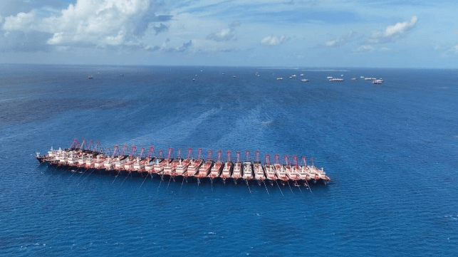 Chinese maritime militia trawlers massed at Whitsun Reef, Dec. 2023 (PCG)