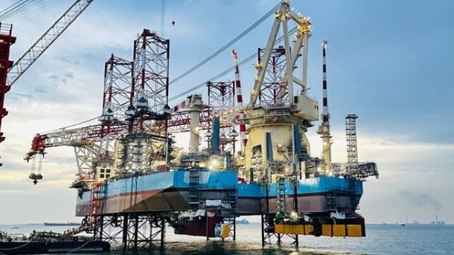 Wind turbine installation vessel