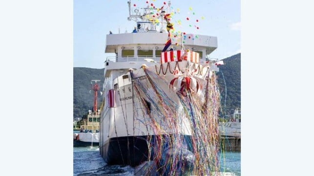 training vessel launch