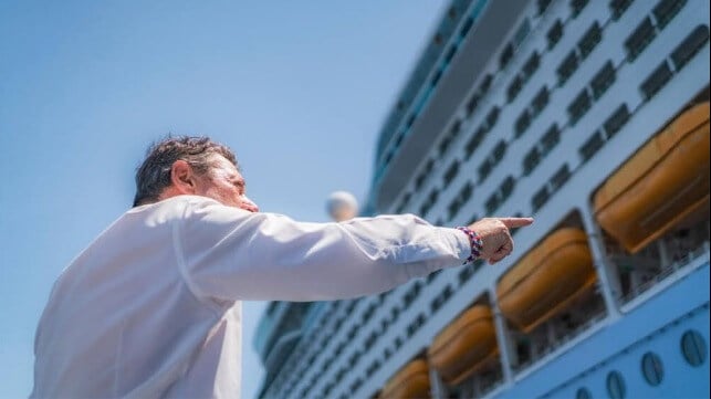 mayor yelling at cruise ship