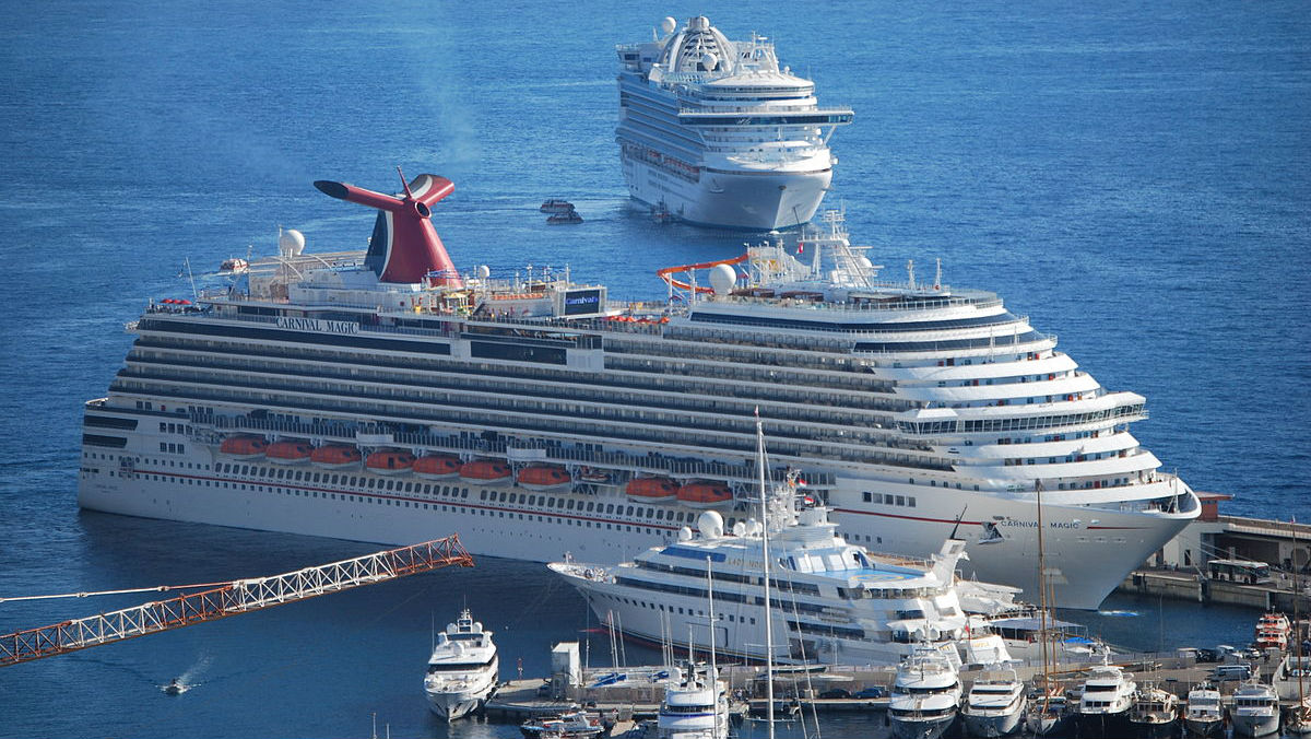 cruise ships