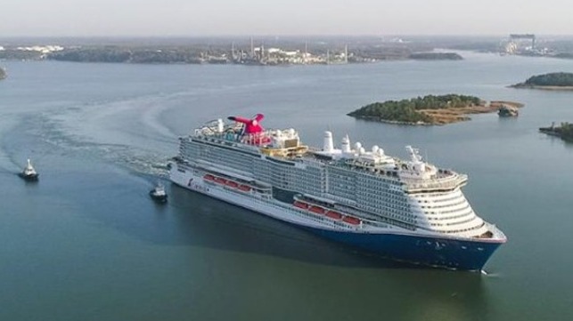 North America cruises continue to prepare but delay return