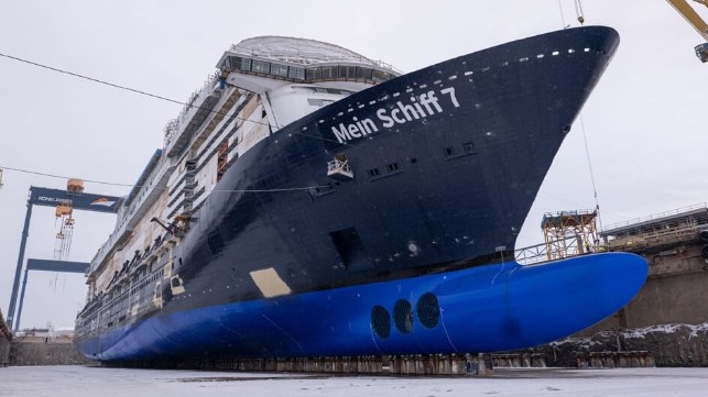 methanol fueled cruise ship