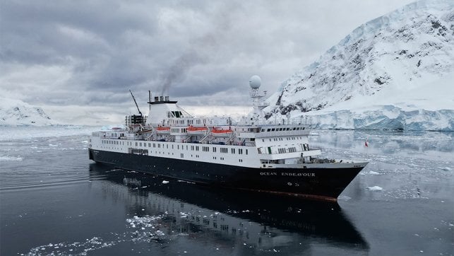 expedition cruise ship