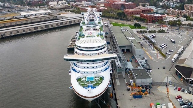 Ruby Princess hits dock