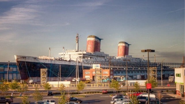 Liner ss United States