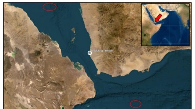 Houthis Doggedly Pursue Bulker With Multiple Attacks