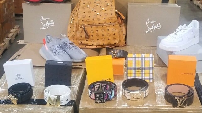 fake merchandise arriving at US ports in holiday rush seized