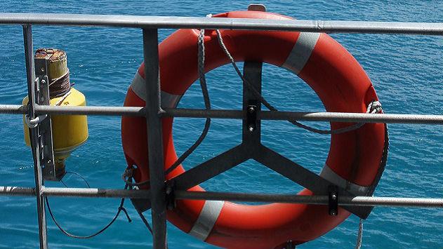 Lifesaving buoy