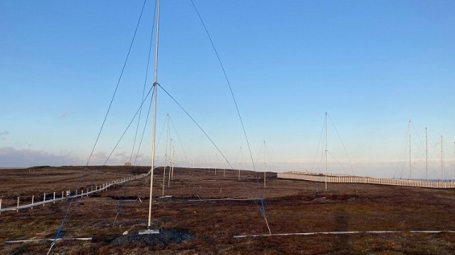 Canadian high frequency surface wave radar array poles