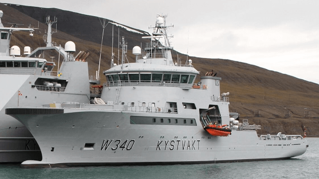 Norwegian coast guard patrol vessel Barentshav