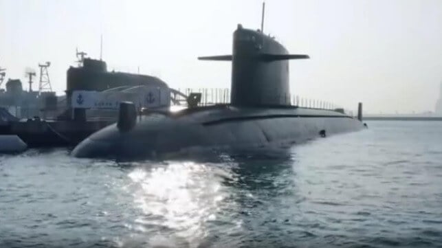 Chinese submarine