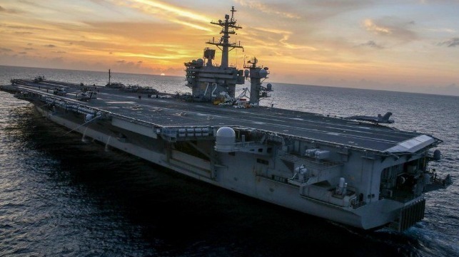 Carrier USS Abraham Lincoln