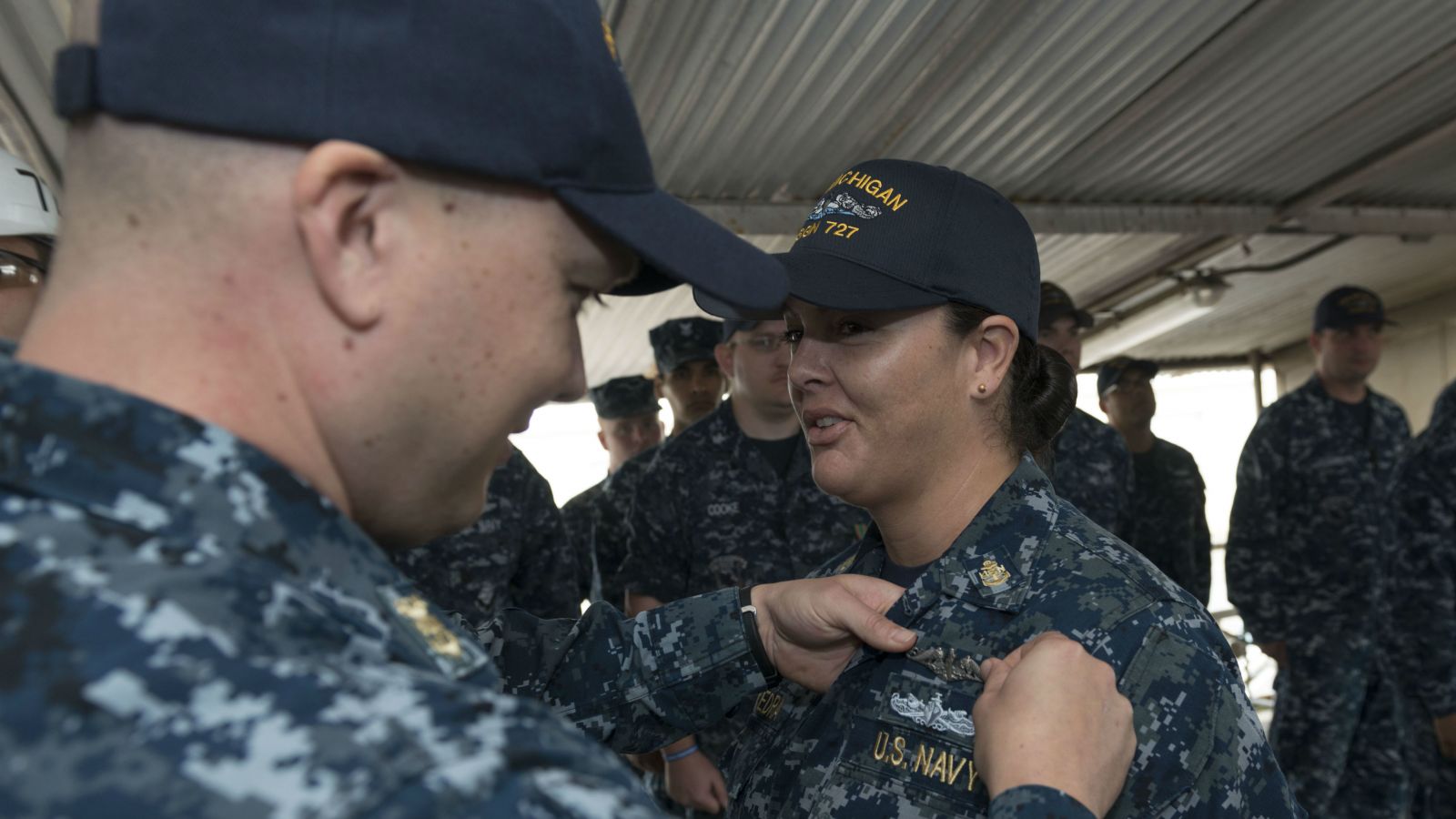 female submariner