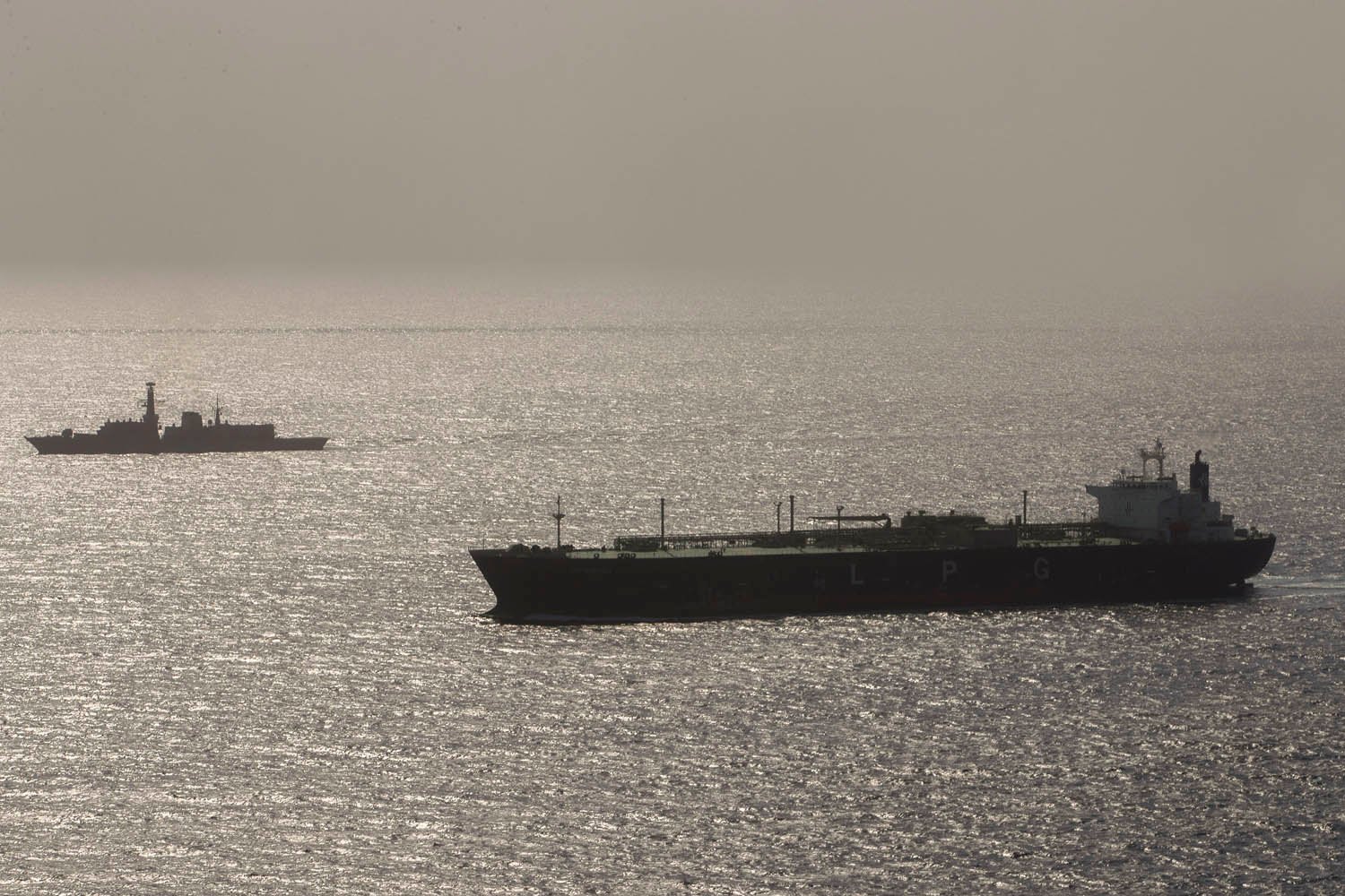 Photos: Royal Navy Escorts 7M Tonnes of Shipping Through Hormuz