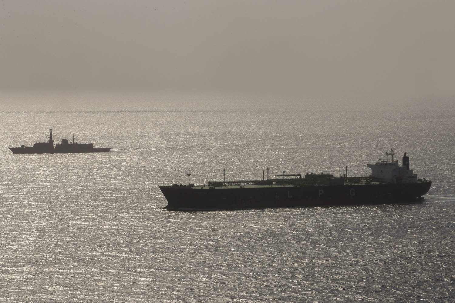 Photos: Royal Navy Escorts 7M Tonnes of Shipping Through Hormuz