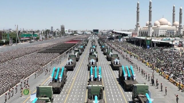 Houthi missile parade