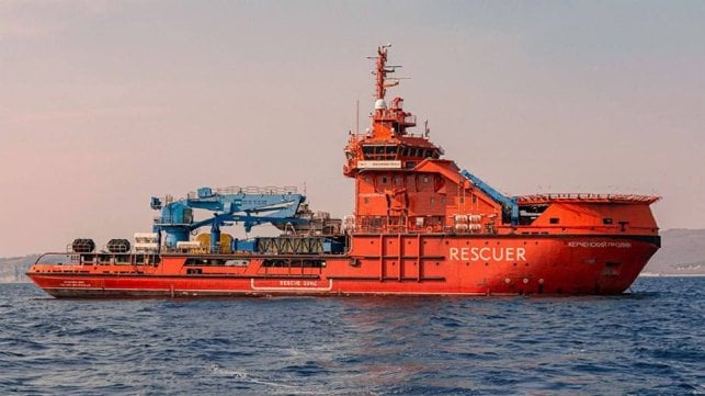 Russian rescue ship