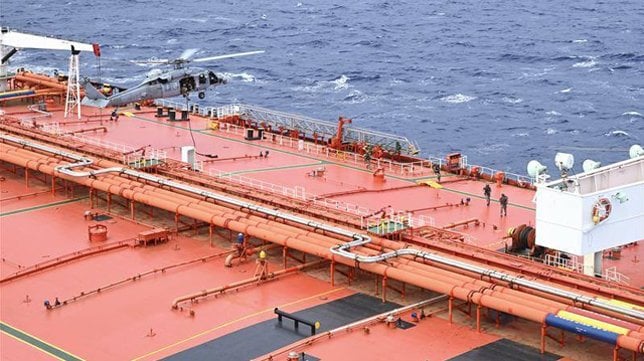 US boarding tanker