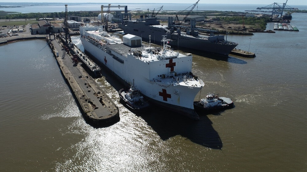 Alabama Shipyard Drydocks USNS Gordon and USNS Comfort