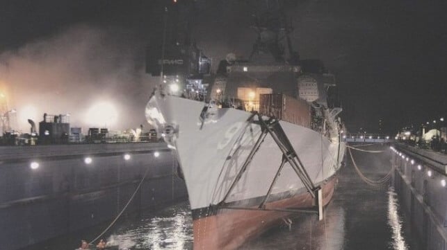 A brand new Arleigh Burke-class destroyer launched at Bath Iron Works (USN file image)